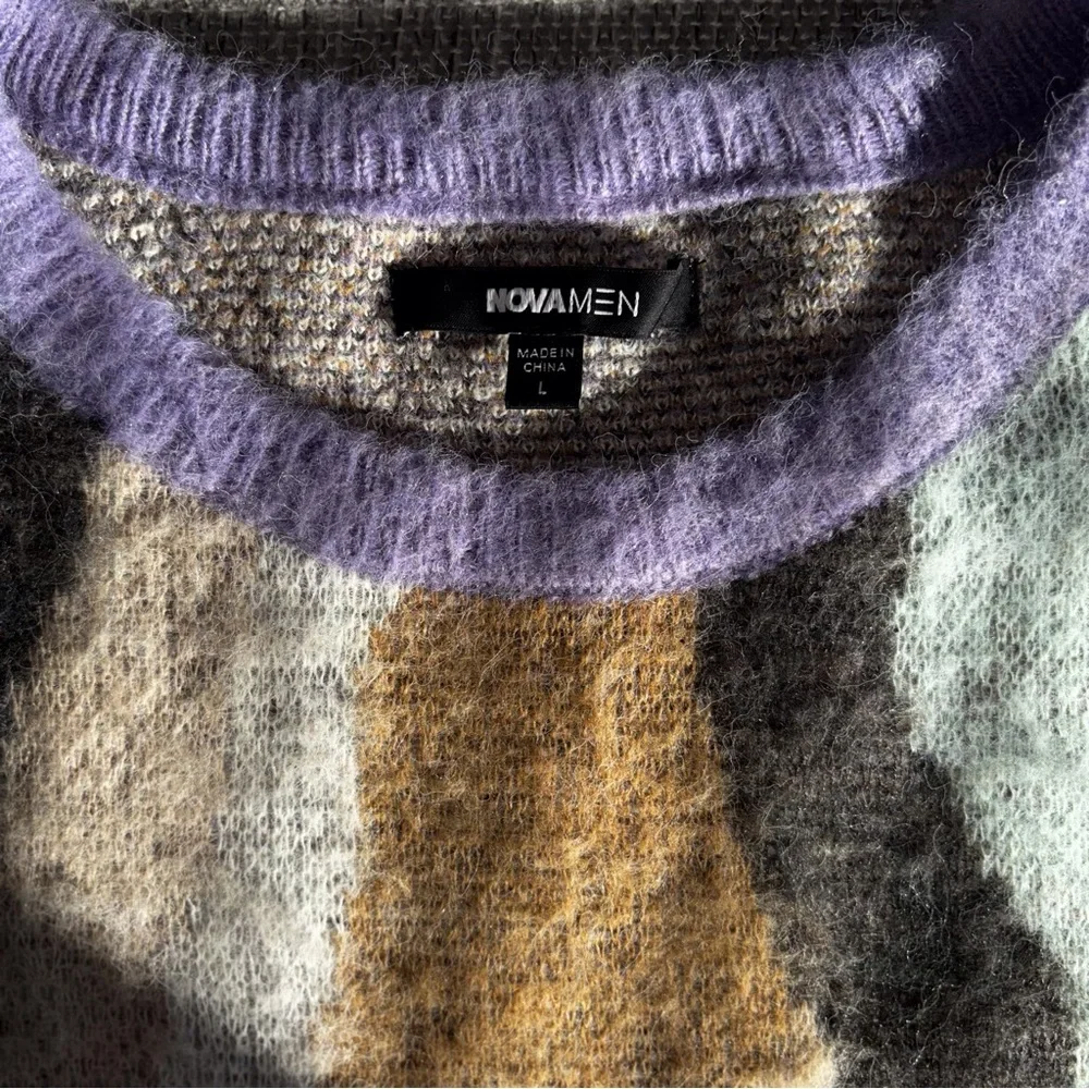 Colorful Abstract Sweater - Picture 2 of 4